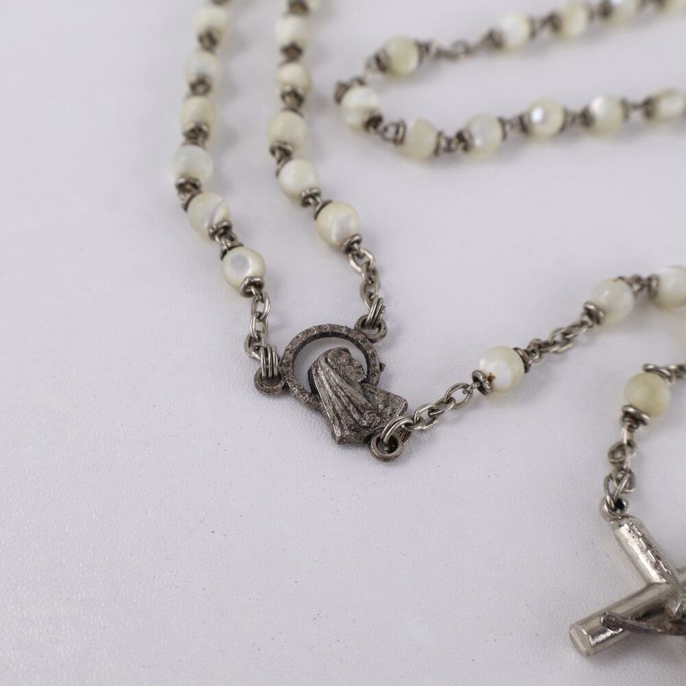 Vintage Catholic Rosary White Beads Italy Crucifix Mary Jesus Medal - Picture 5 of 8